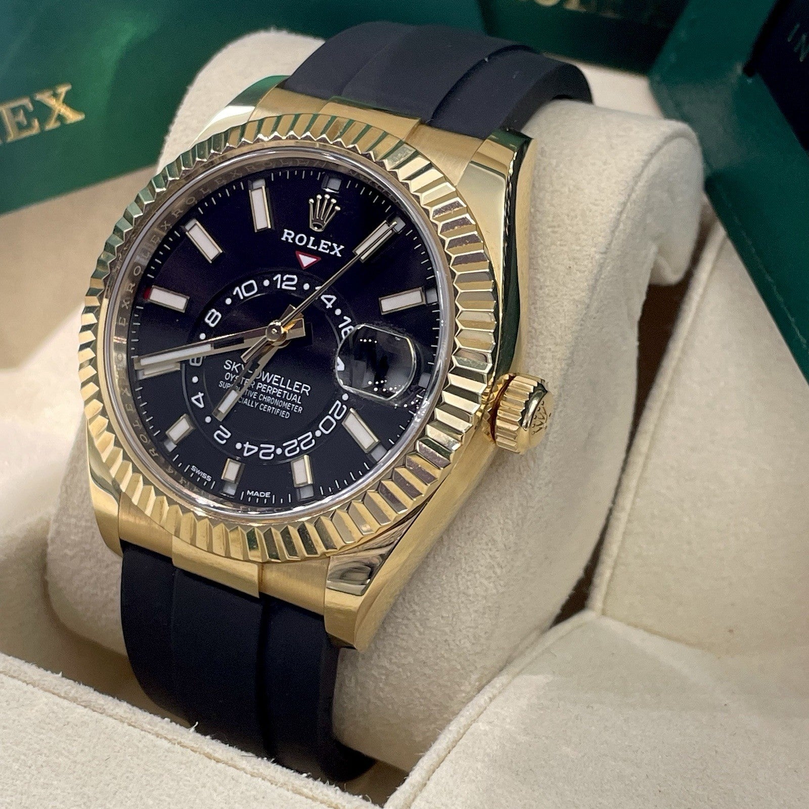 ROLEX SKY-DWELLER 42mm YELLOW GOLD BLACK DIAL OYSTERFLEX ref