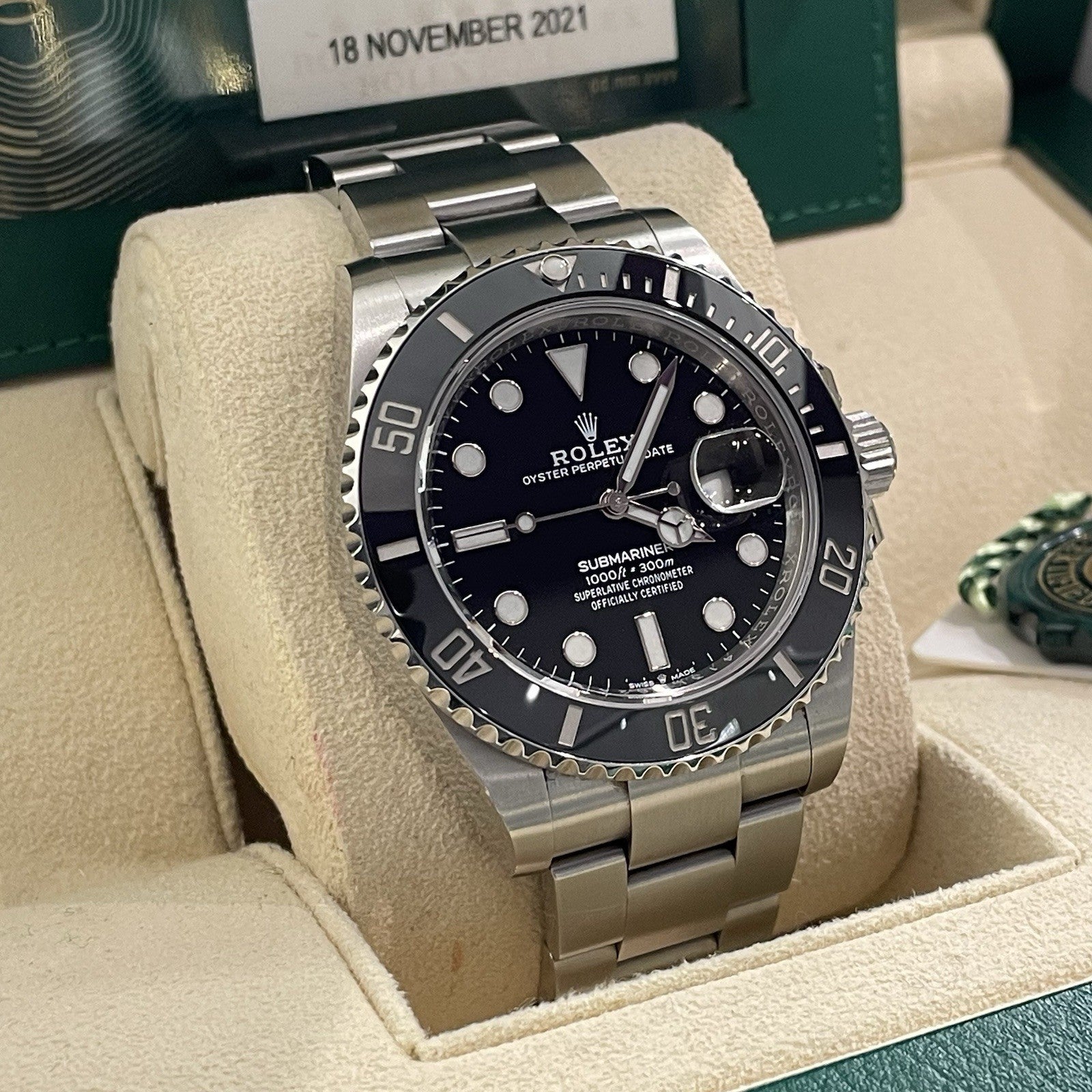 ROLEX SUBMARINER DATE 41mm BLACK DIAL BLACK BEZEL ref: 126610LN