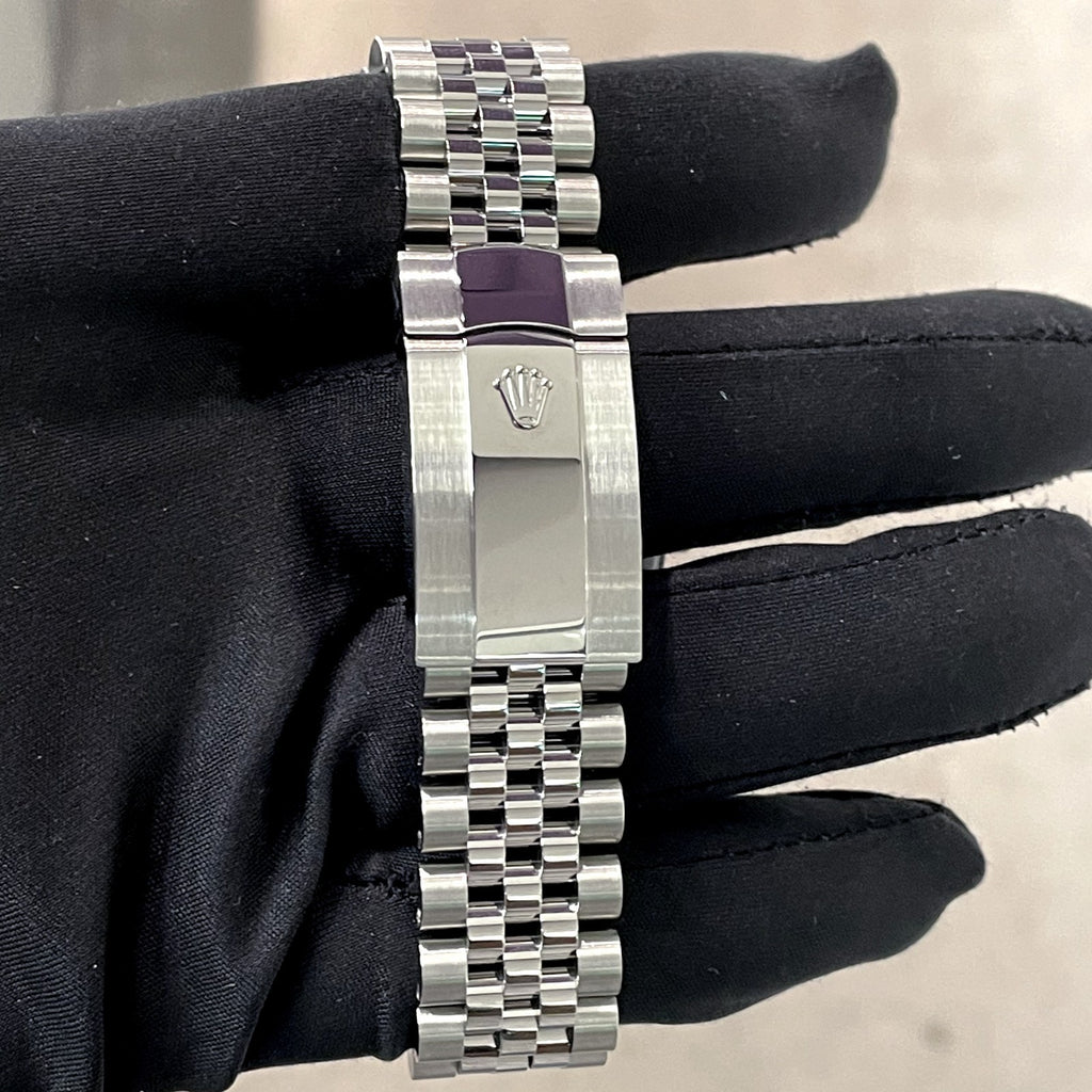 ROLEX SKY-DWELLER 42mm BLUE DIAL STAINLESS STEEL JUBILEE ref: 336934