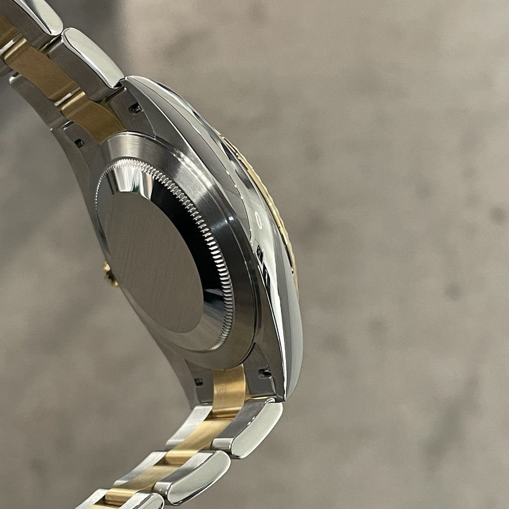 ROLEX DATEJUST 41mm BLACK DIAMOND DIAL YELLOW GOLD STAINLESS FLUTED ref: 126333