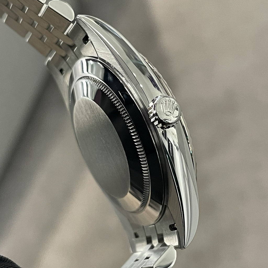 ROLEX DATEJUST 41mm BLUE DIAMOND DIAL STAINLESS JUBILEE FLUTED BEZEL ref: 126334