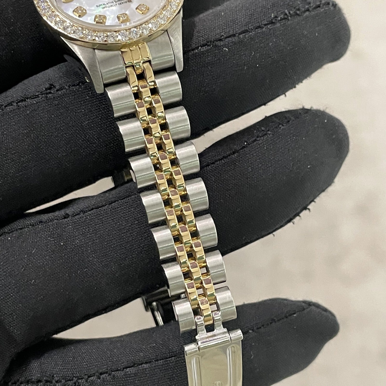 ROLEX LADY-DATEJUST 26mm MOTHER OF PEARL DIAL DIAMOND BEZEL JUBILEE ref: 69173