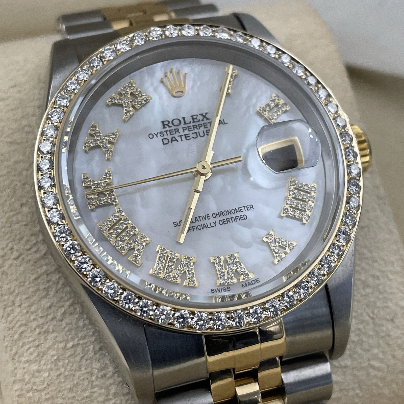 ROLEX DATEJUST 36 MOTHER OF PEARL YELLOW GOLD STAINLESS DIAMOND BEZEL ref: 16233