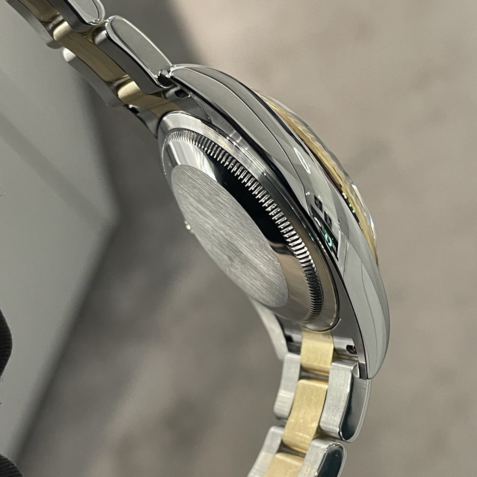 ROLEX DATEJUST 36 CHAMPAGNE ROMAN YELLOW GOLD OYSTERSTEEL FLUTED ref: 116233