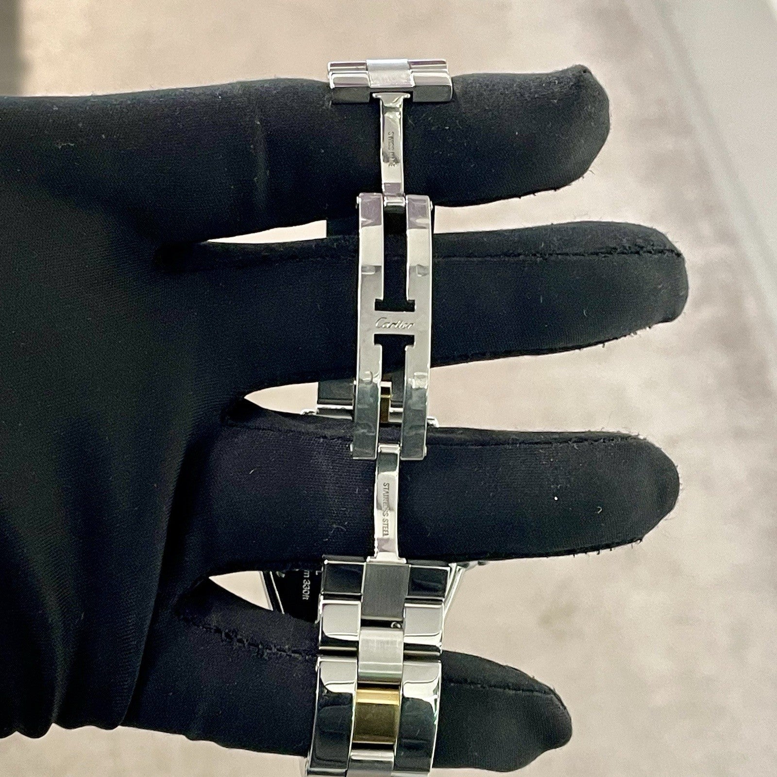 CARTIER ROADSTER LARGE BLACK ROULETTE DIAL YELLOW GOLD STAINLESS ref: W62031Y4