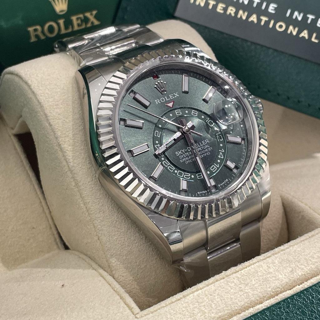 ROLEX SKY-DWELLER 42mm GREEN DIAL OYSTERSTEEL WHITE GOLD FLUTED ref: 336934