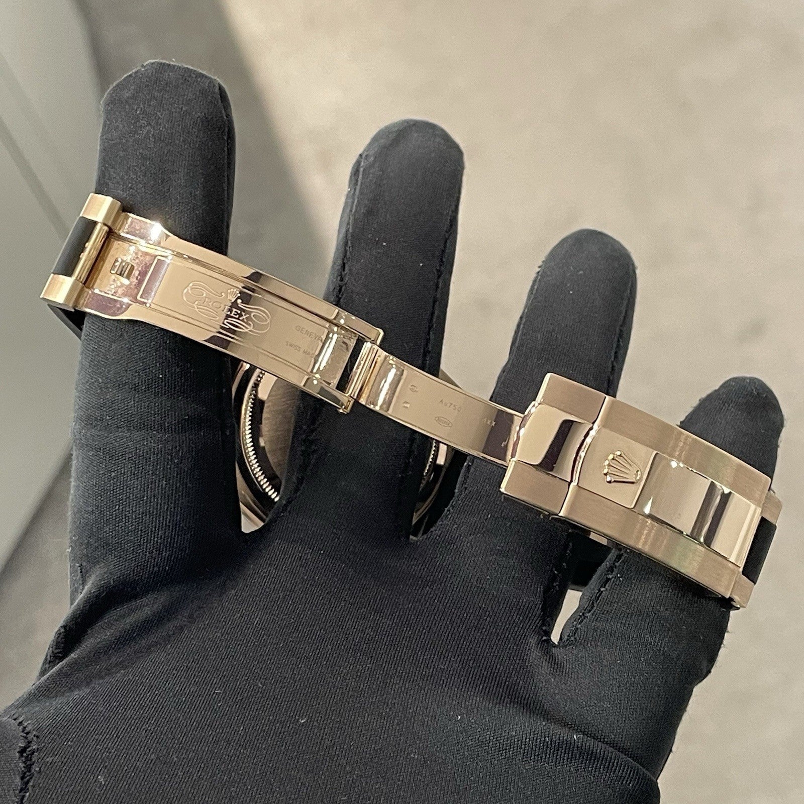 ROLEX SKY-DWELLER 42mm ROSE GOLD CHOCOLATE DIAL OYSTERFLEX ref: 326235