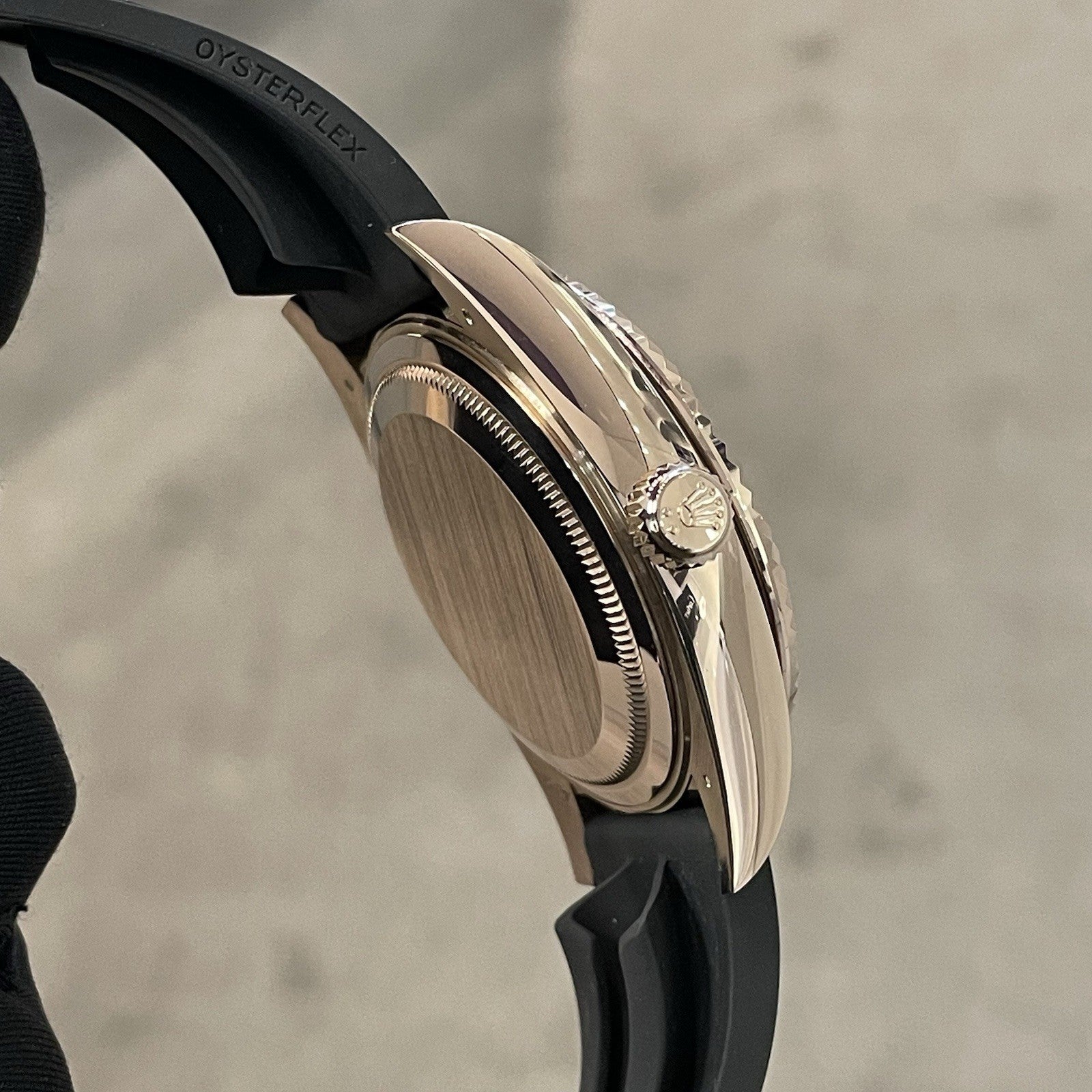 ROLEX SKY-DWELLER 42mm ROSE GOLD WHITE DIAL OYSTERFLEX ref: 326235