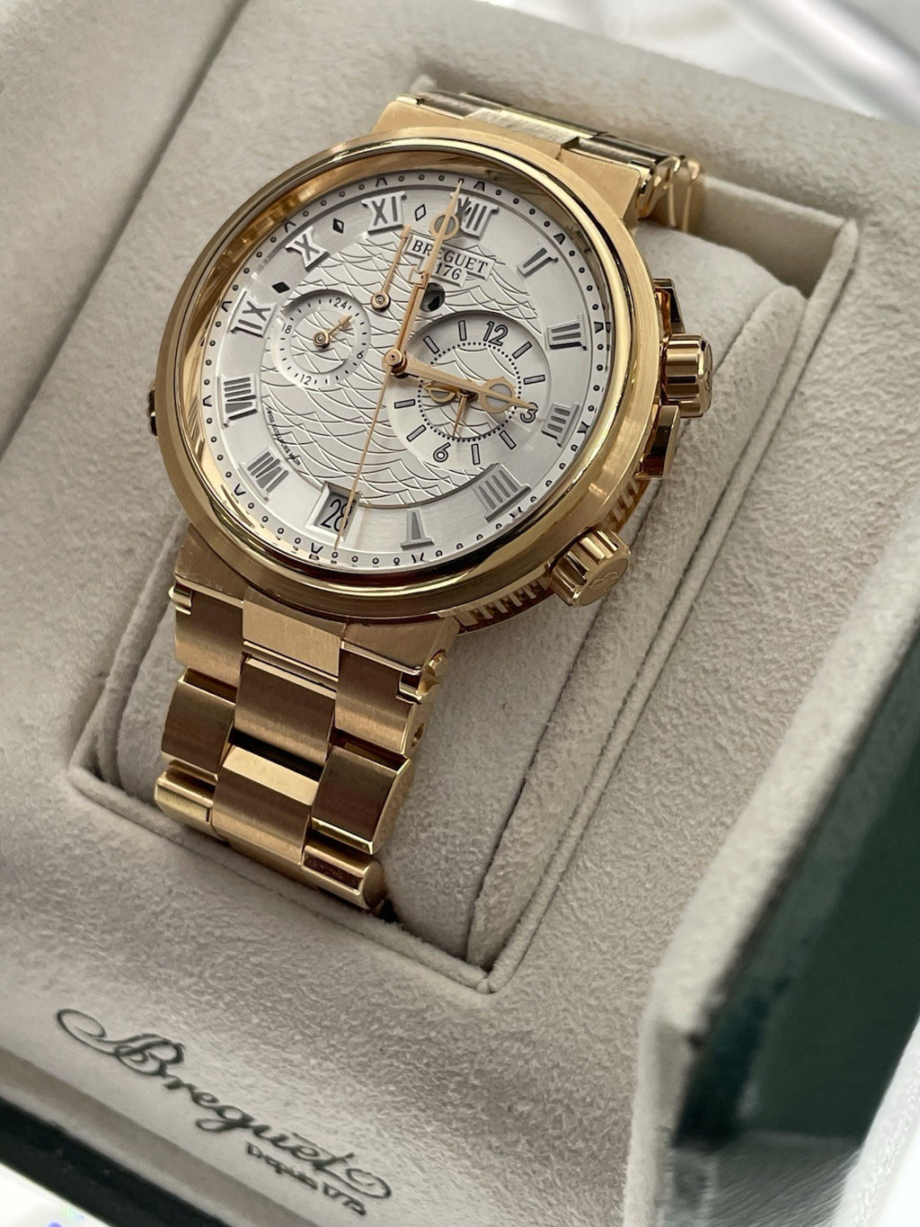 BREGUET MARINE ALARME MUSICALE 40mm ROSE GOLD SILVER DIAL ref: 5547BR/12/RZ0