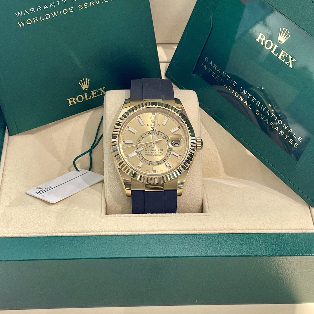 ROLEX SKY-DWELLER 42mm YELLOW GOLD CHAMPAGNE DIAL OYSTERFLEX ref: 326238