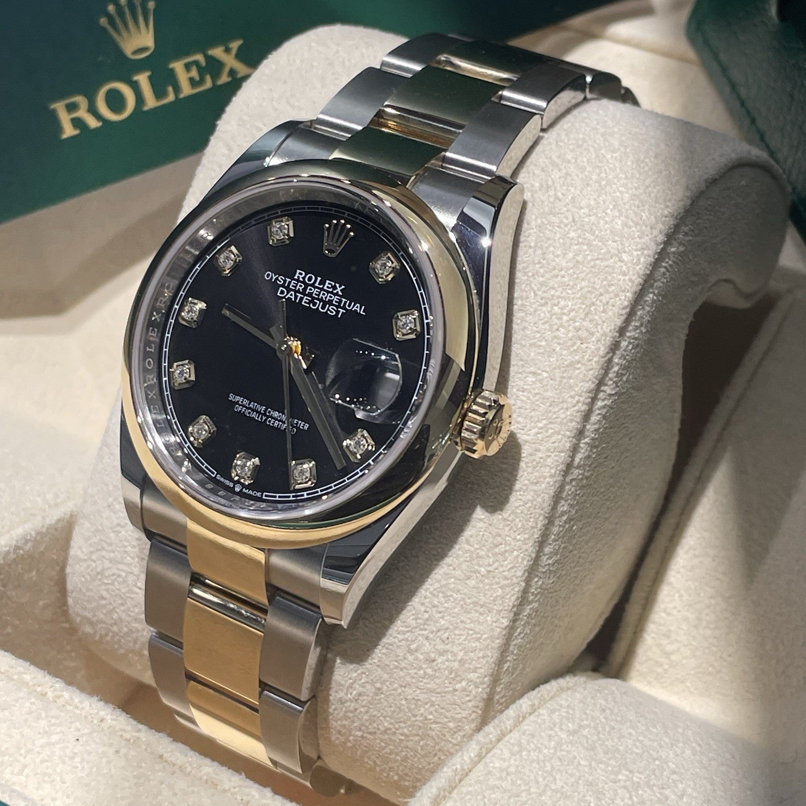 ROLEX DATEJUST 36mm BLACK DIAMOND DIAL YELLOW GOLD OYSTERSTEEL ref: 126203