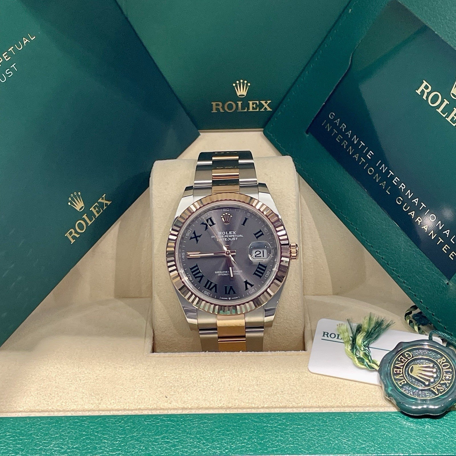 ROLEX DATEJUST 41mm WIMBLEDON ROSE GOLD STAINLESS OYSTER FLUTED ref: 126331