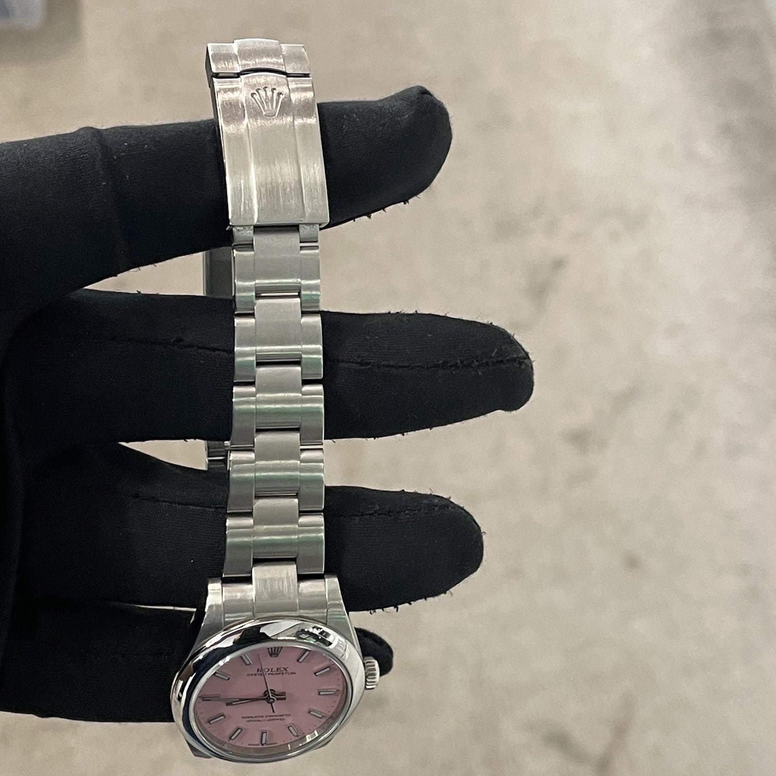 ROLEX OYSTER PERPETUAL 31mm CANDY PINK DIAL OYSTERSTEEL ref: 177200