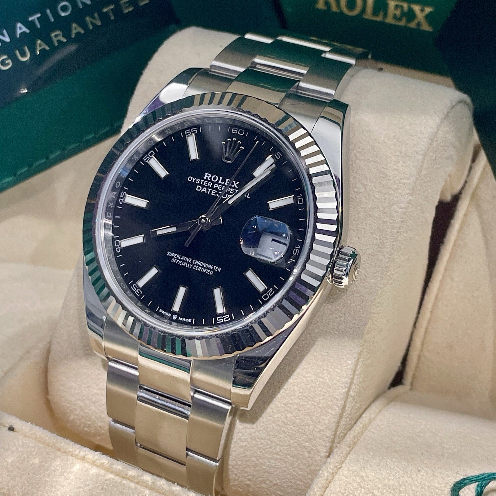 ROLEX DATEJUST 41mm BLACK DIAL OYSTERSTEEL WHITE GOLD FLUTED BEZEL ref: 126334
