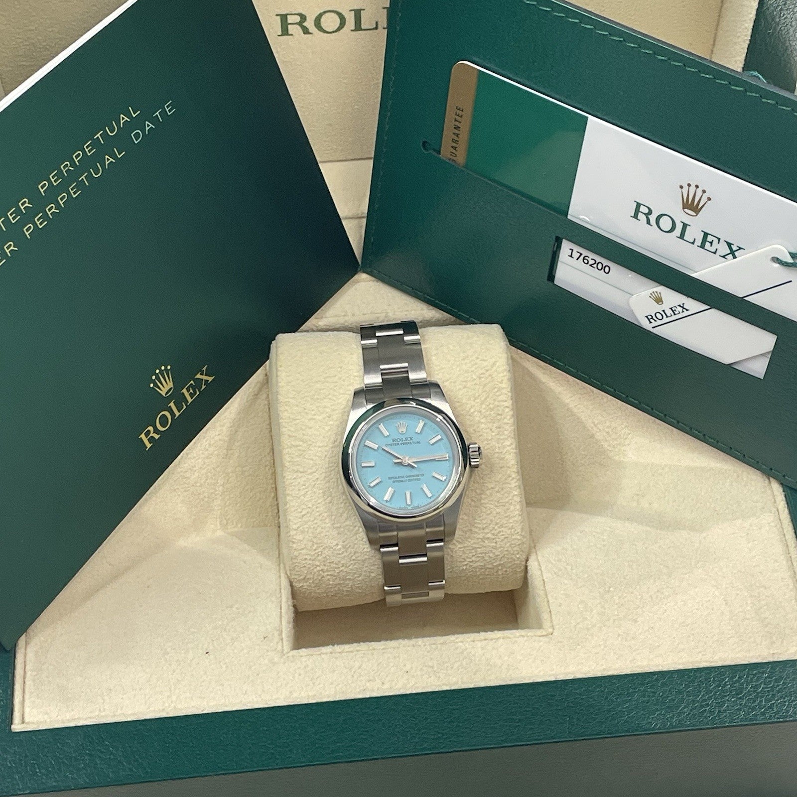 ROLEX OYSTER PERPETUAL 26mm TURQUOISE BLUE DIAL OYSTERSTEEL ref: 176200