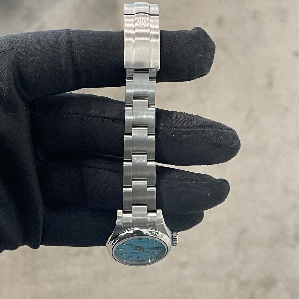 ROLEX OYSTER PERPETUAL 26mm TURQUOISE BLUE DIAL OYSTERSTEEL ref: 176200