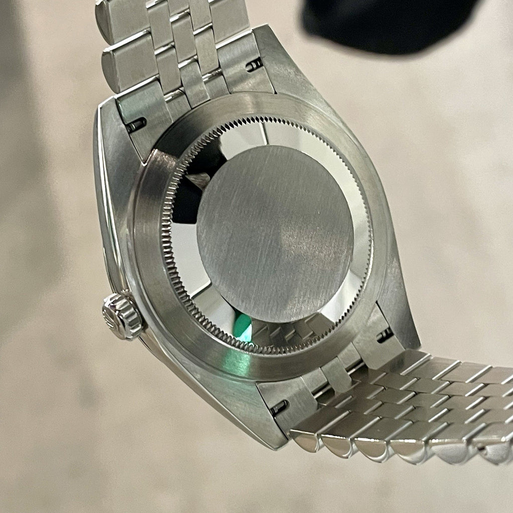 ROLEX DATEJUST 41mm BLUE DIAL STAINLESS STEEL JUBILEE SMOOTH BEZEL ref: 126300