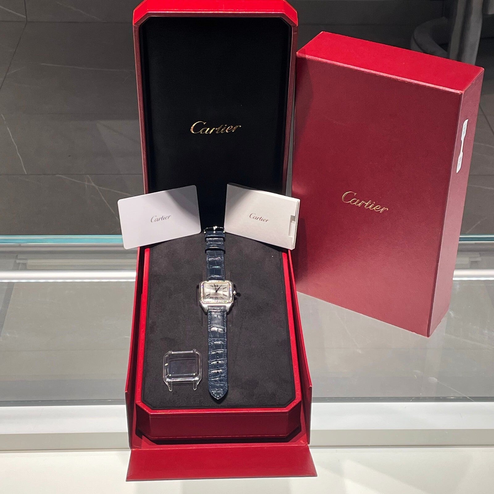 CARTIER SANTOS-DUMONT XL DIAMOND BEZEL NAVY BLUE ALLIGATOR ref: WSSA0032 (4305)