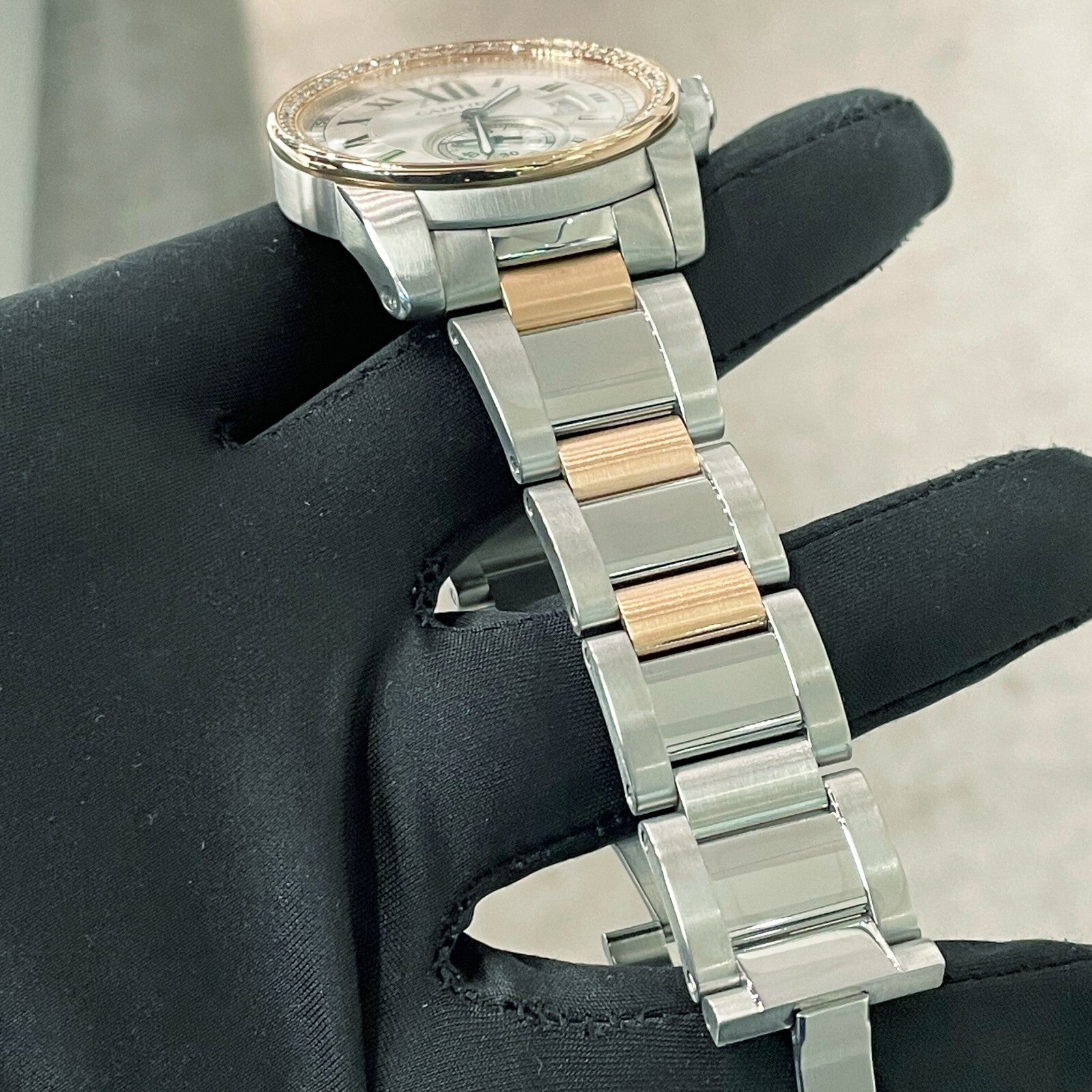 CARTIER CALIBRE 42mm ROSE GOLD STAINLESS DIAMOND BEZEL SILVER DIAL ref: W7100036