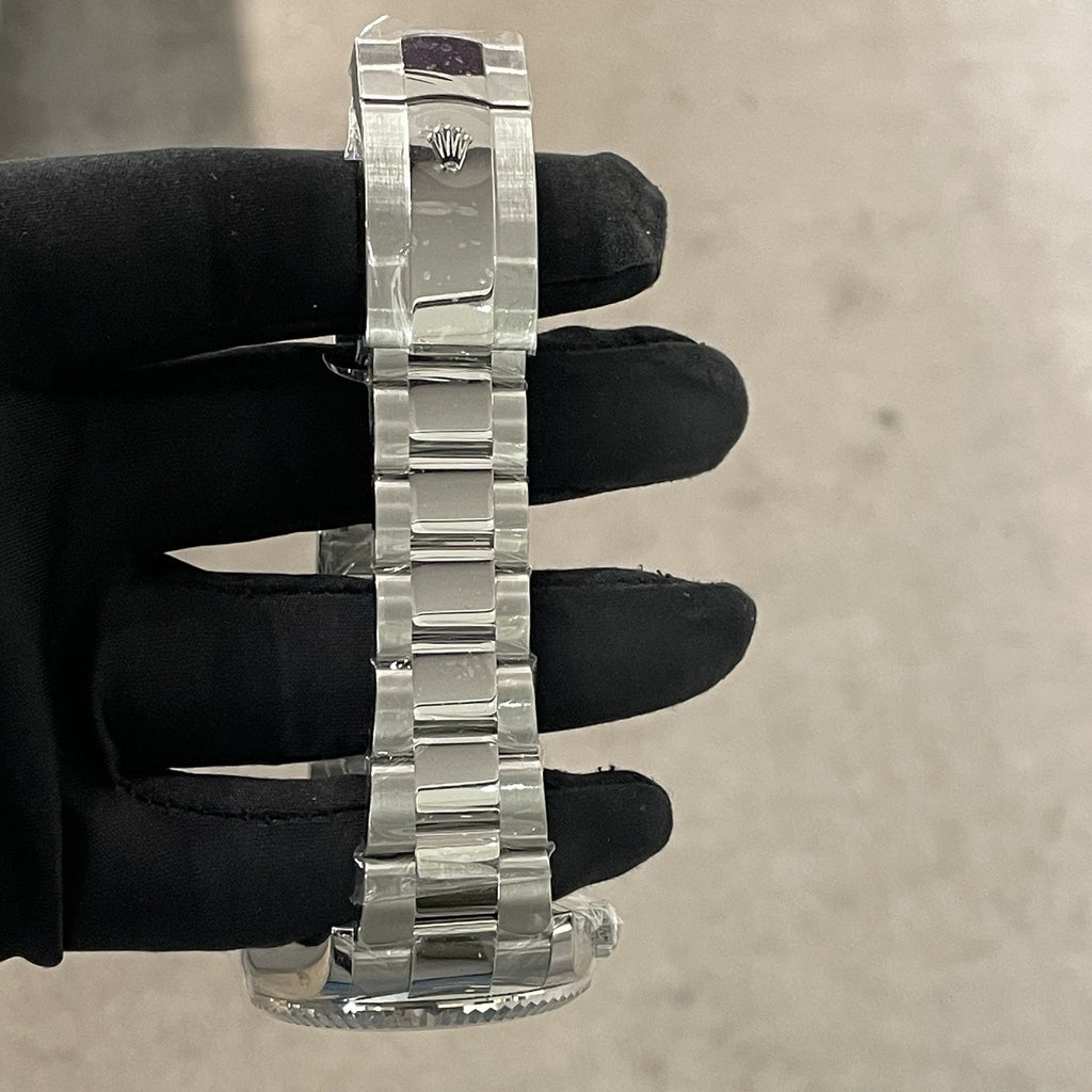 ROLEX SKY-DWELLER 42mm GREEN DIAL OYSTERSTEEL WHITE GOLD FLUTED ref: 336934