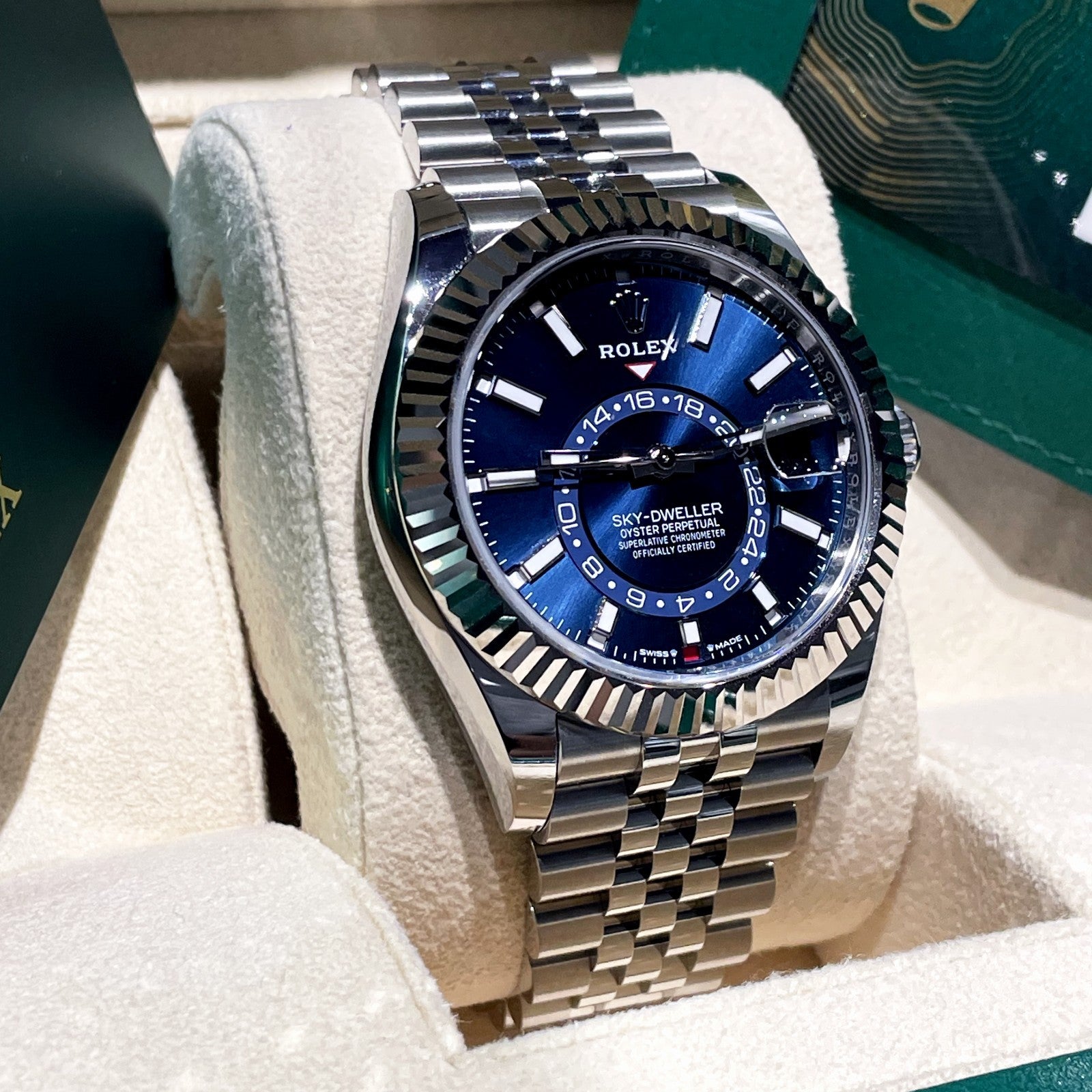 ROLEX SKY-DWELLER 42mm BLUE DIAL STAINLESS STEEL JUBILEE ref: 336934