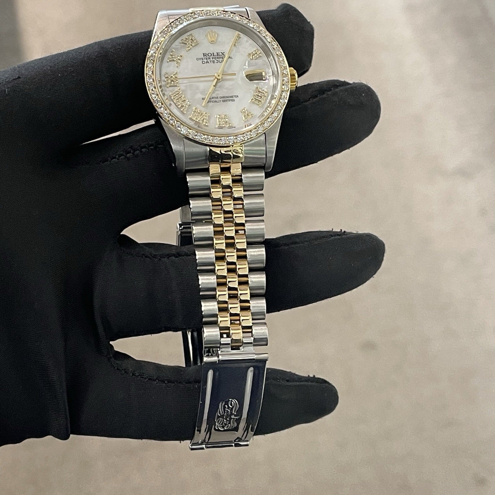 ROLEX DATEJUST 36 MOTHER OF PEARL YELLOW GOLD STAINLESS DIAMOND BEZEL ref: 16233