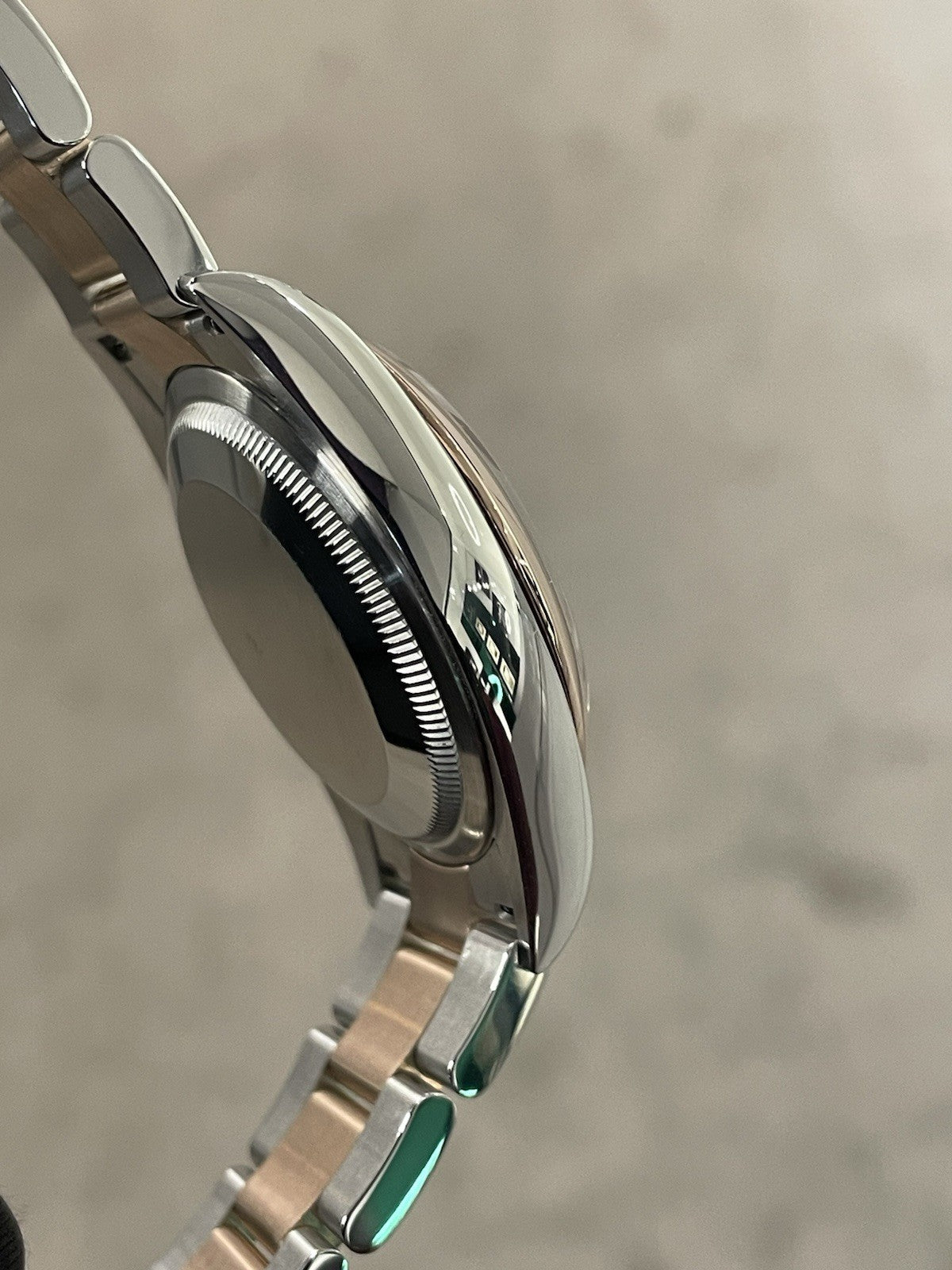 ROLEX DATEJUST 36mm WHITE DIAL ROSE GOLD STAINLESS STEEL ref: 126201