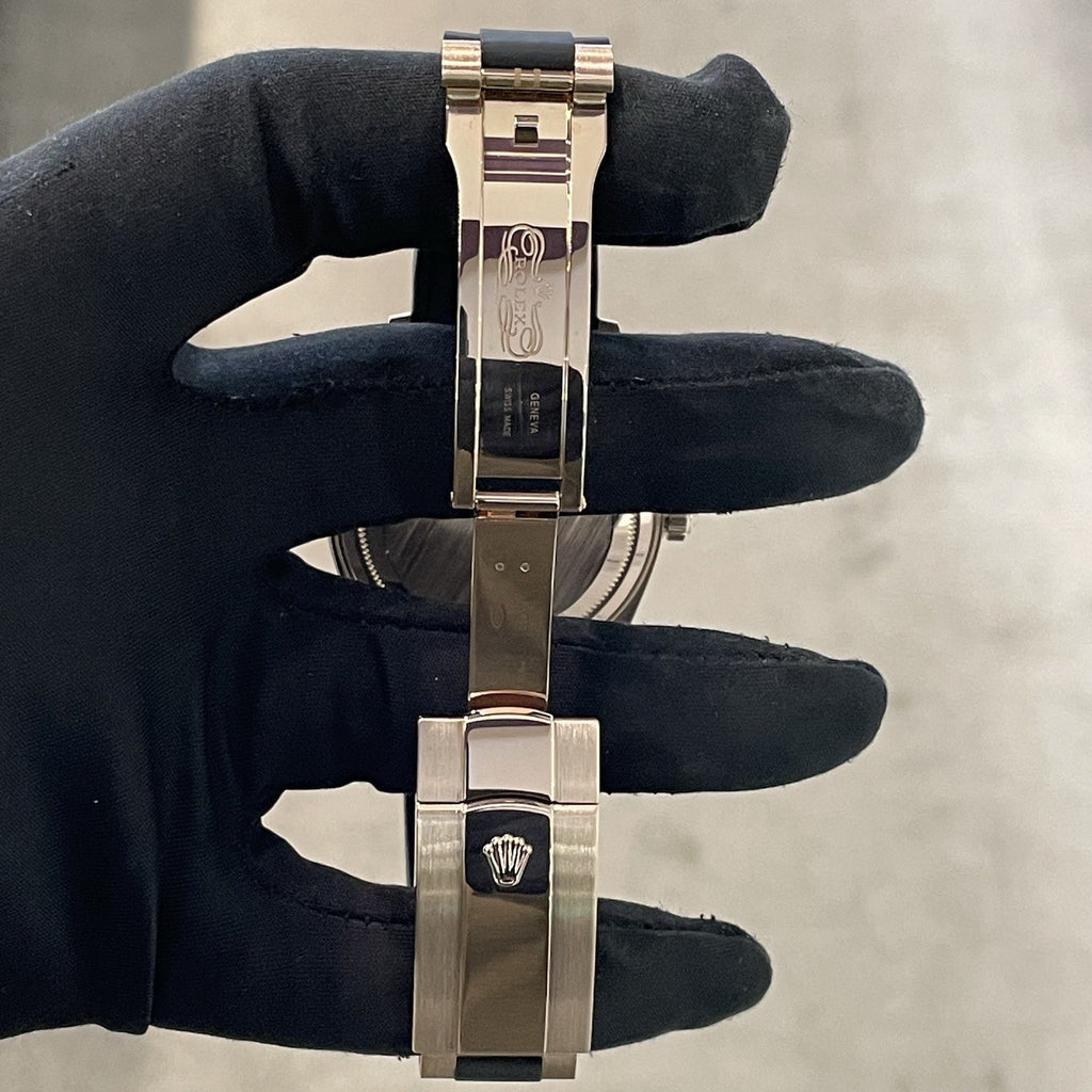 ROLEX SKY-DWELLER 42mm ROSE GOLD WHITE DIAL OYSTERFLEX ref: 326235