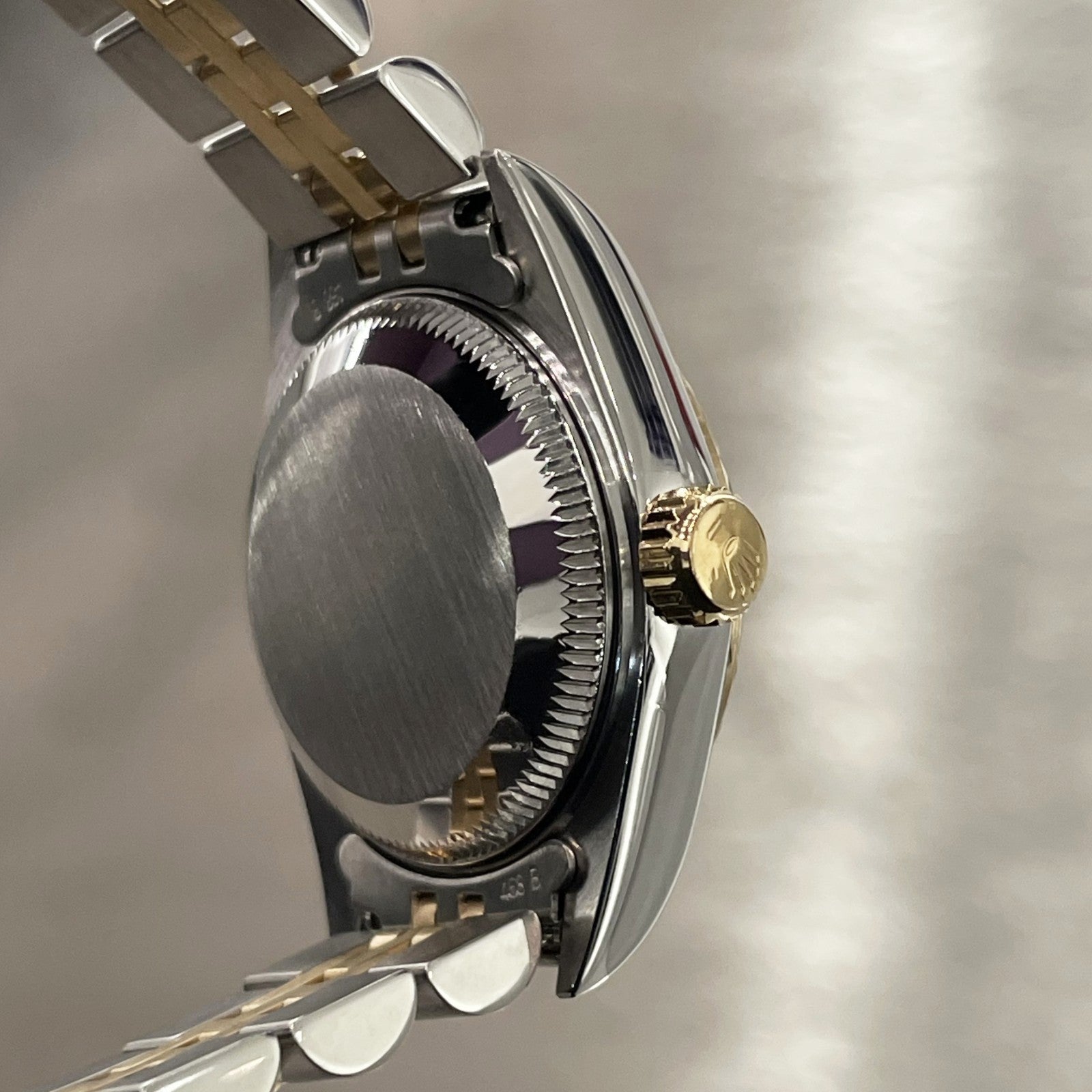 ROLEX LADY-DATEJUST 26mm PINK MOTHER OF PEARL DIAL FLUTED BEZEL ref: 69173