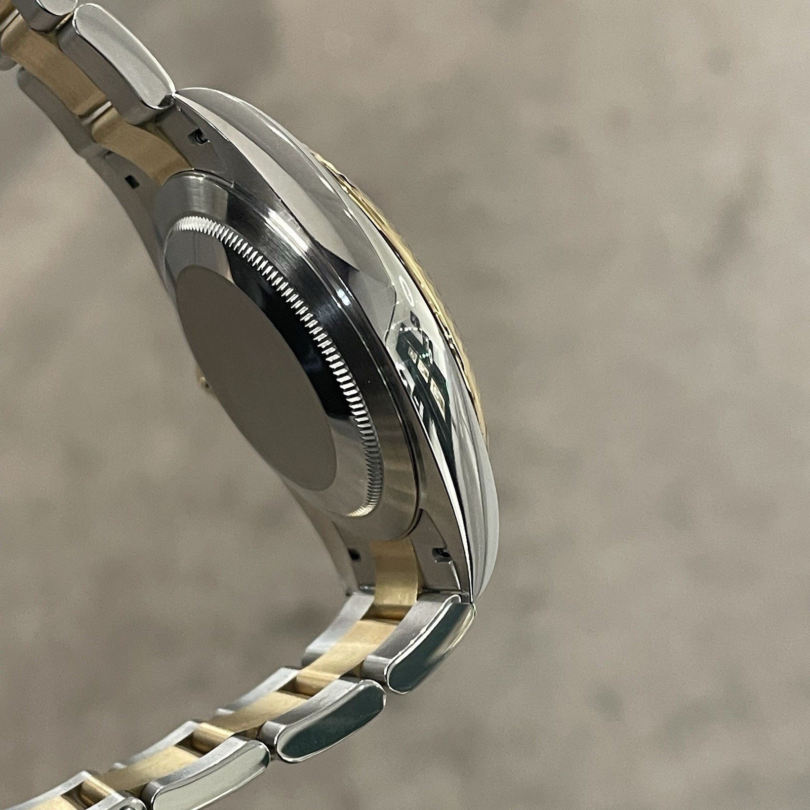 ROLEX DATEJUST 41mm WIMBLEDON DIAL YELLOW GOLD OYSTERSTEEL FLUTED ref: 126333