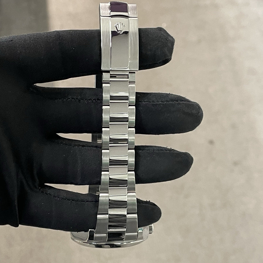 ROLEX DATEJUST 41mm BLUE AZZURO ROMAN DIAL OYSTERSTEEL SMOOTH BEZEL ref: 116300