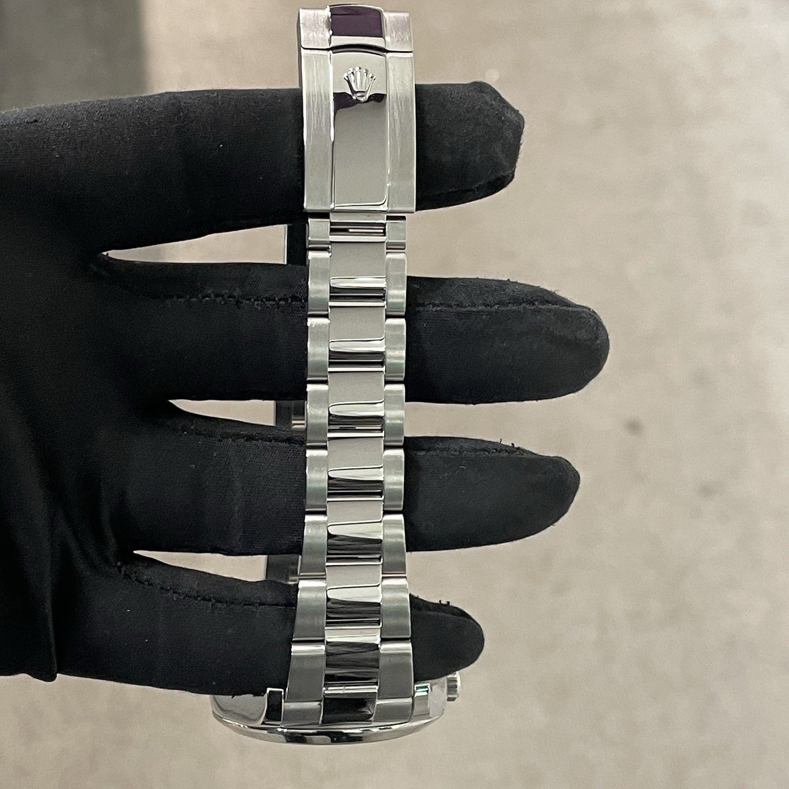 ROLEX DATEJUST 41mm BLUE AZZURO ROMAN DIAL OYSTERSTEEL SMOOTH BEZEL ref: 116300