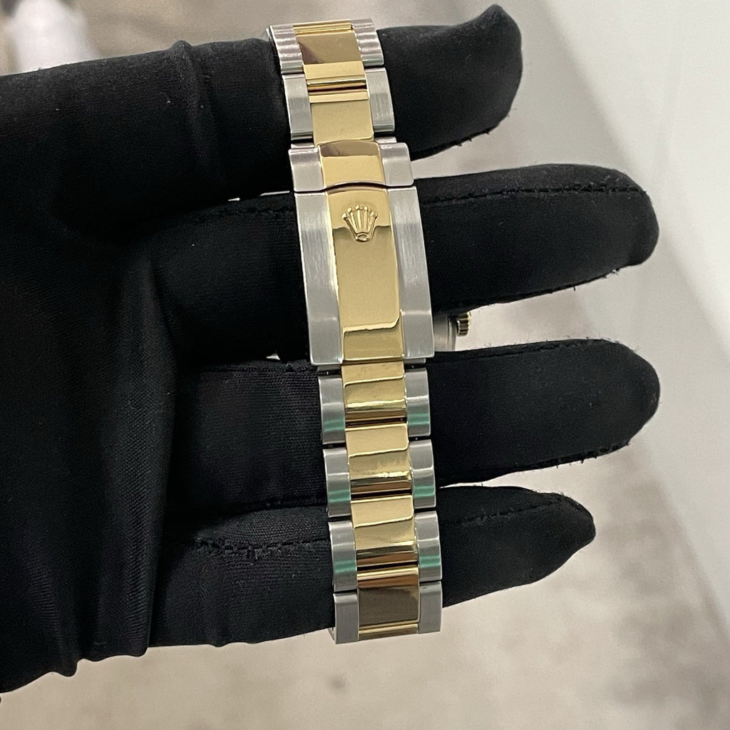 ROLEX DATEJUST 41mm WHITE DIAL YELLOW GOLD STEEL FLUTED BEZEL ref: 126333