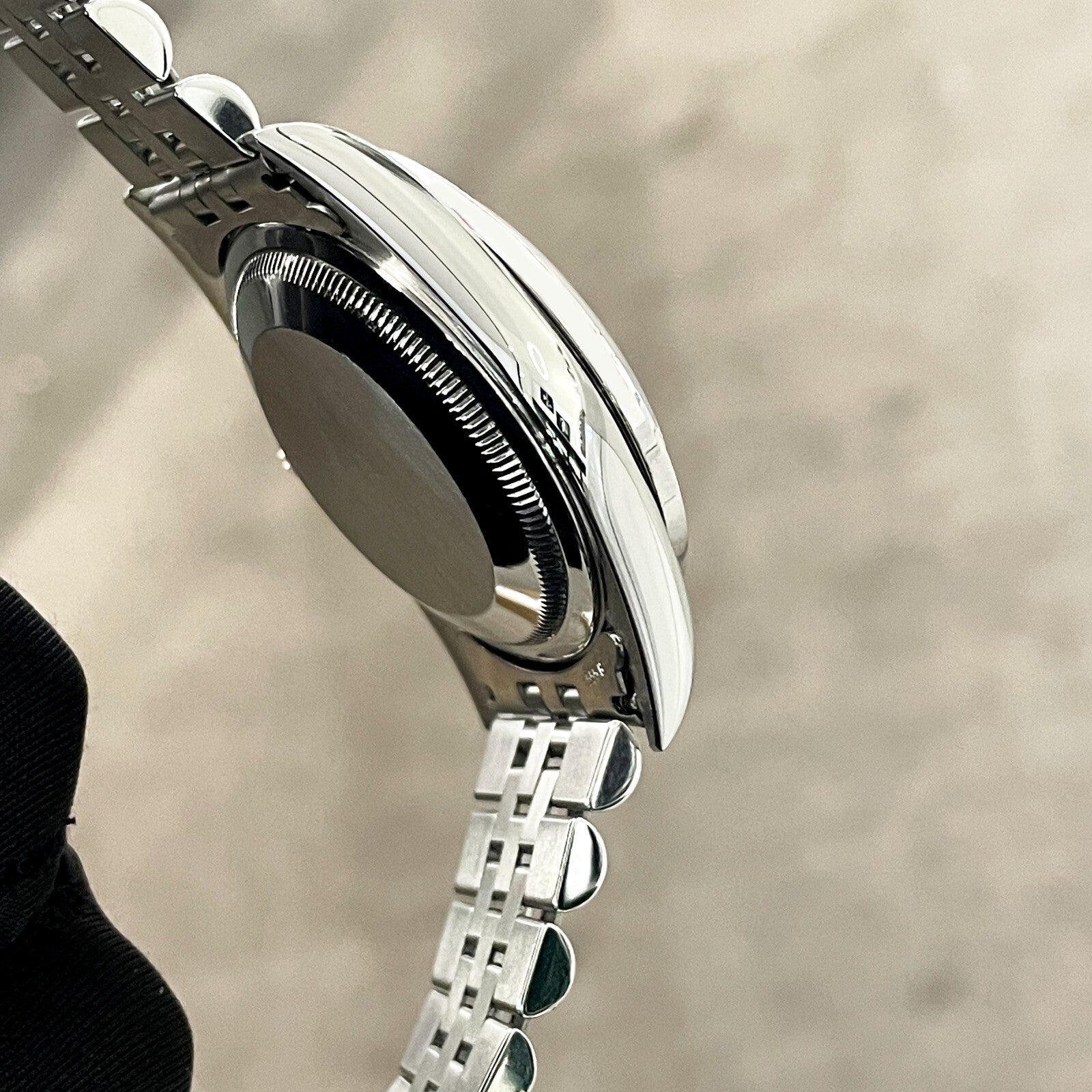 ROLEX DATEJUST 36mm OLIVE GREEN STAINLESS STEEL JUBILEE DIAMOND BEZEL ref: 16234