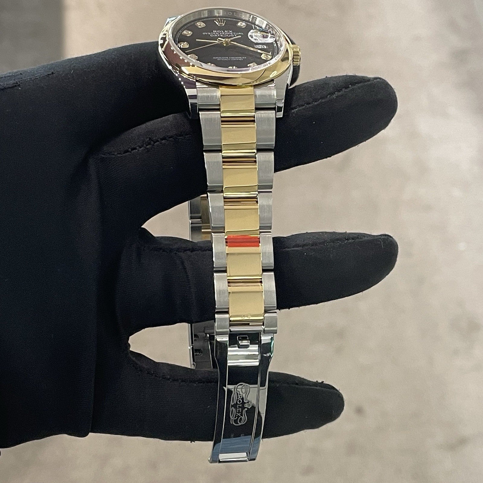 ROLEX DATEJUST 36mm BLACK DIAMOND DIAL YELLOW GOLD OYSTERSTEEL ref: 126203