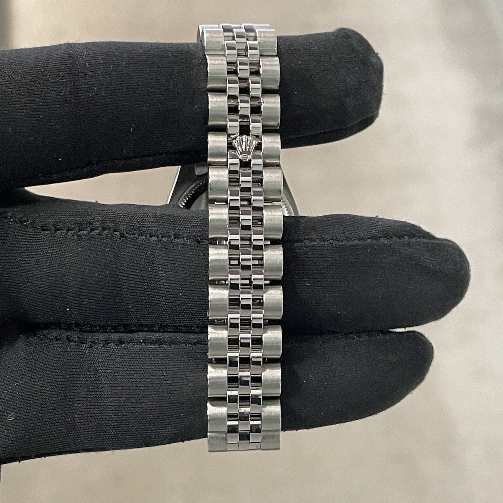 ROLEX LADY-DATEJUST 26mm PINK DIAMOND DIAL DIAMOND BEZEL JUBILEE ref: 179174