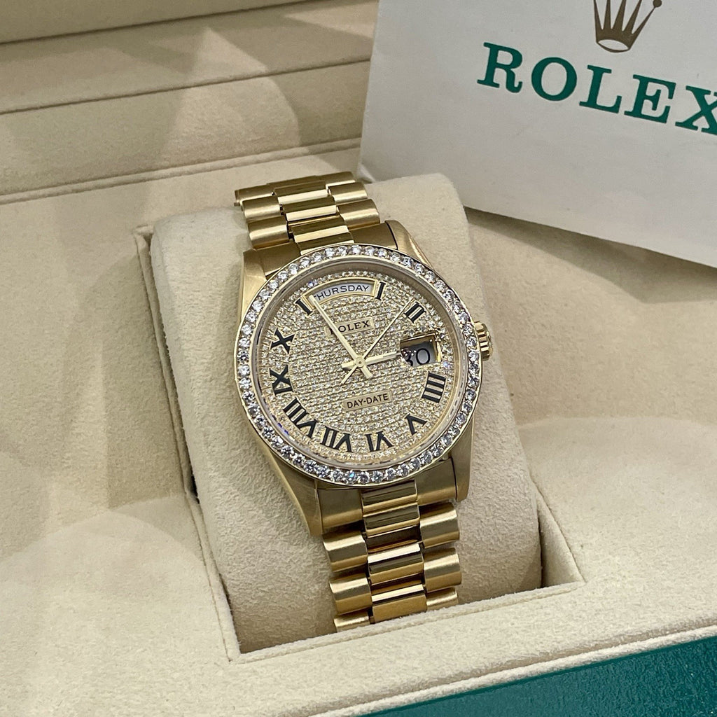 ROLEX DAY-DATE 36 PAVE ROMAN DIAL YELLOW GOLD PRESIDENTIAL DIA BEZEL ref: 18238