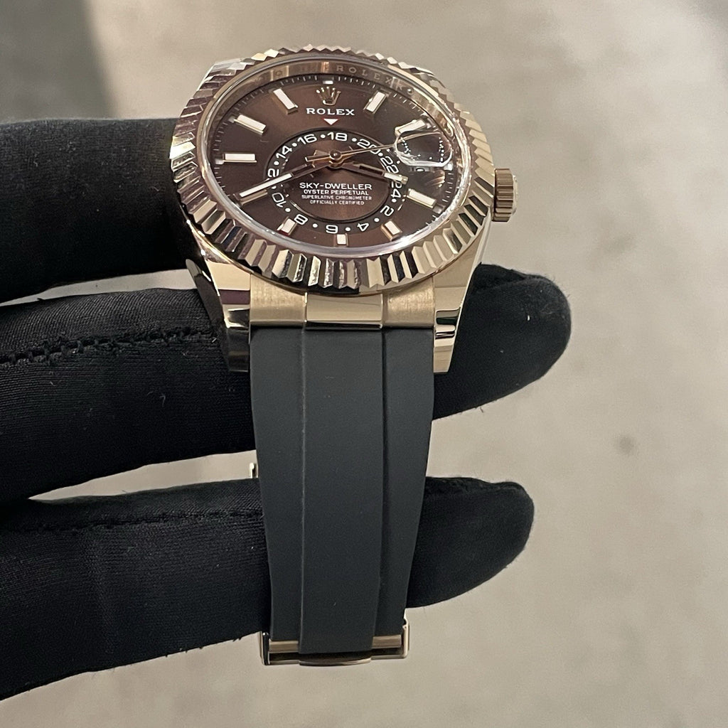 ROLEX SKY-DWELLER 42mm ROSE GOLD CHOCOLATE DIAL OYSTERFLEX ref: 326235
