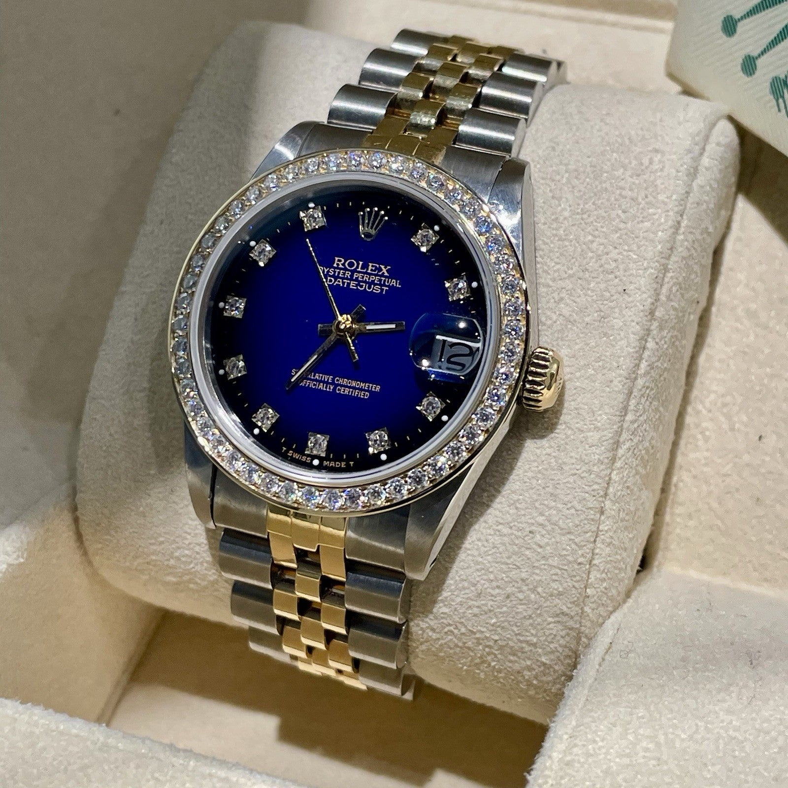 ROLEX DATEJUST 31mm FACTORY BLUE VIGNETTE DIAMOND DIAL DIAMOND BEZEL ref: 68273