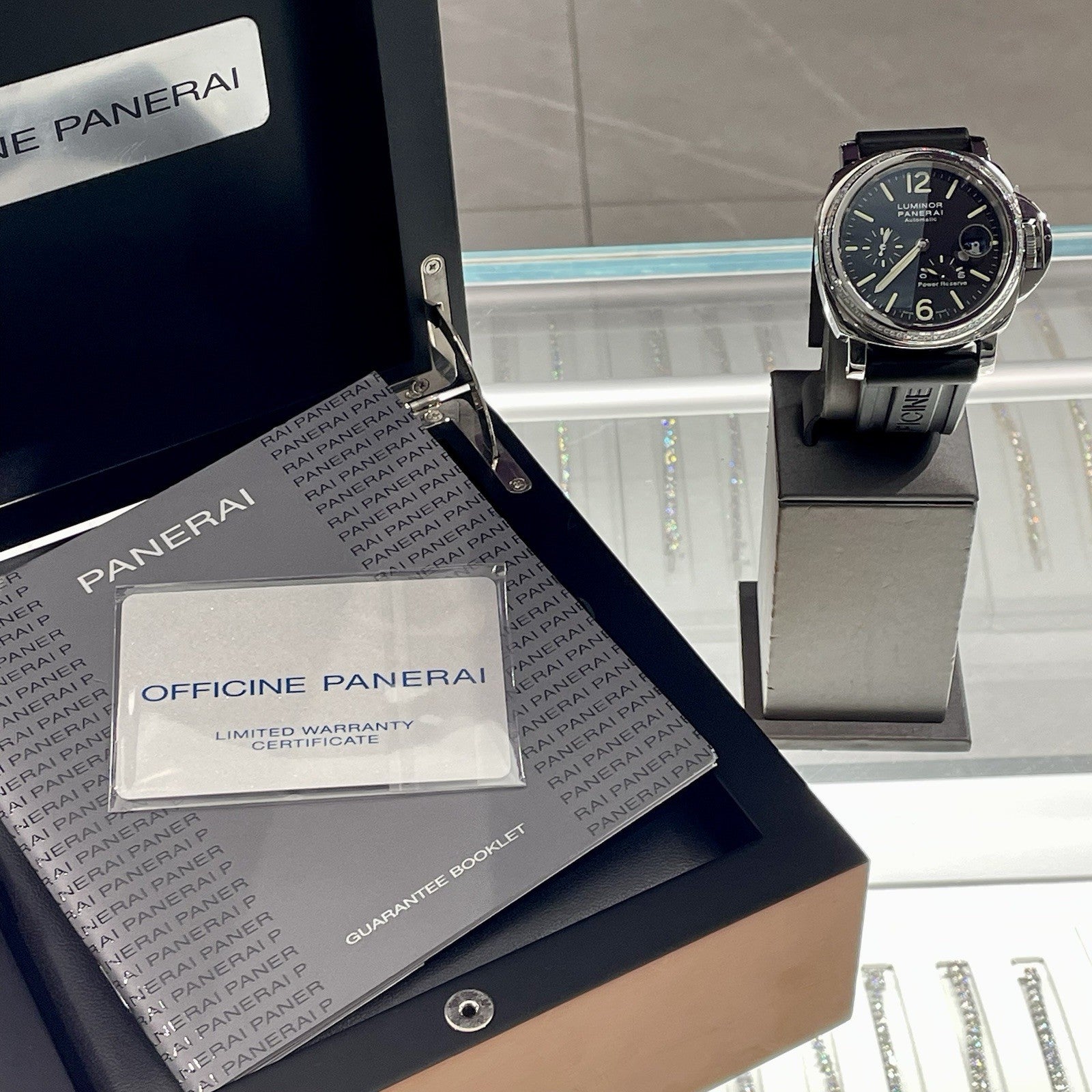 PANERAI LUMINOR POWER RESERVE 44mm BLACK DIAL DIAMOND BEZEL ref: PAM00090