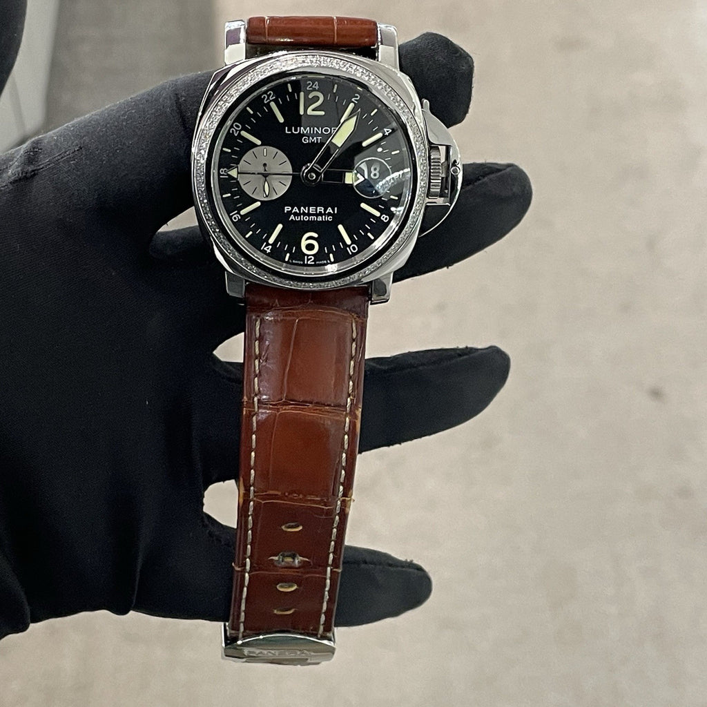 PANERAI LUMINOR GMT 44mm BLACK DIAL BROWN ALLIGATOR DIAMOND BEZEL ref: PAM00088