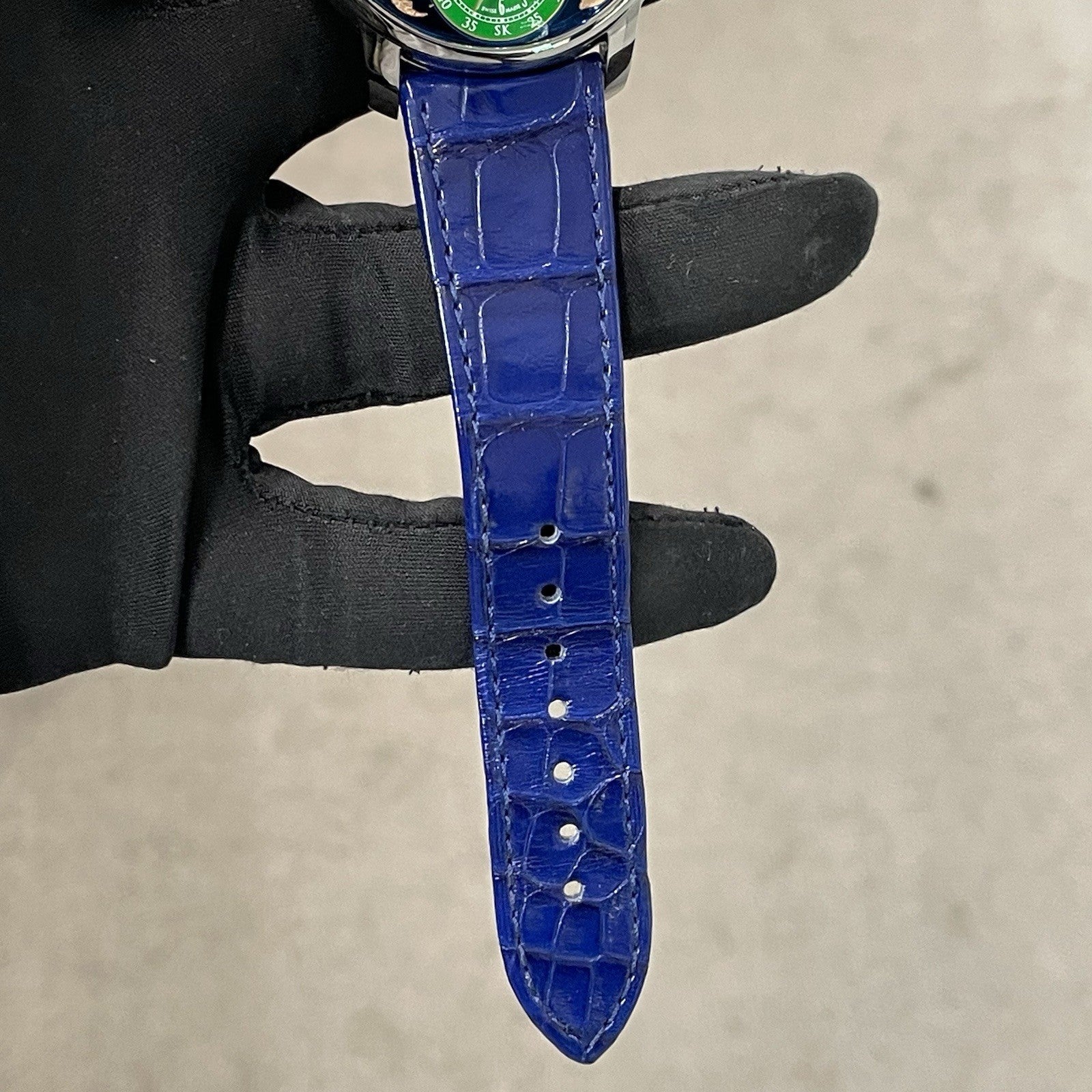 JACOB & CO X SALMAN KHAN THE WORLD IS YOURS DUAL TIME ref: DT100.10.AB.AA.ABALA