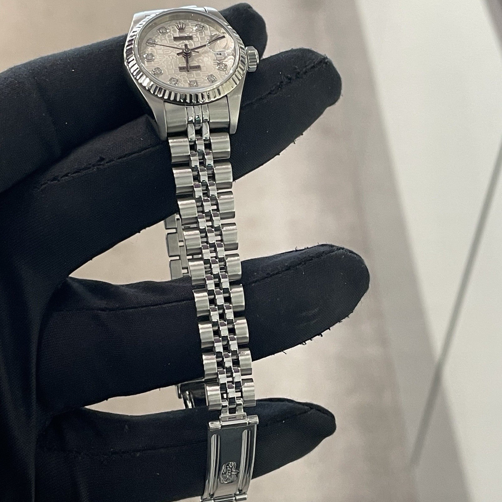 ROLEX DATEJUST 26mm SILVER ANNIVERSARY DIAMOND DIAL STAINLESS JUBILEE ref: 79174