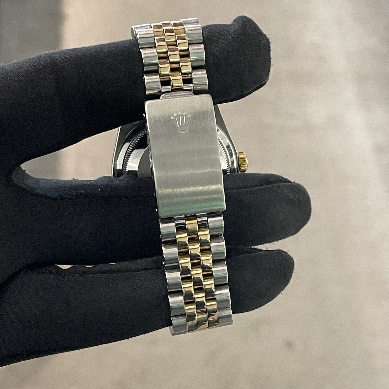 ROLEX DATEJUST 36 MOTHER OF PEARL YELLOW GOLD STAINLESS DIAMOND BEZEL ref: 16233