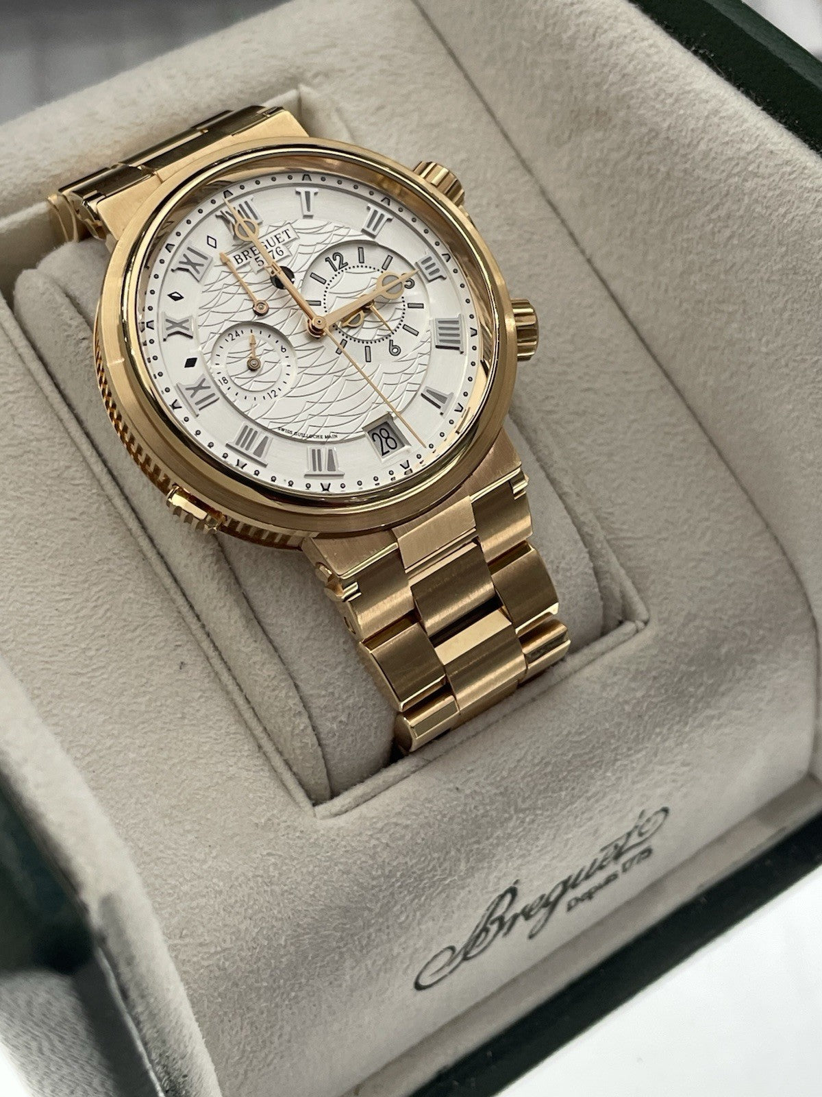 BREGUET MARINE ALARME MUSICALE 40mm ROSE GOLD SILVER DIAL ref: 5547BR/12/RZ0
