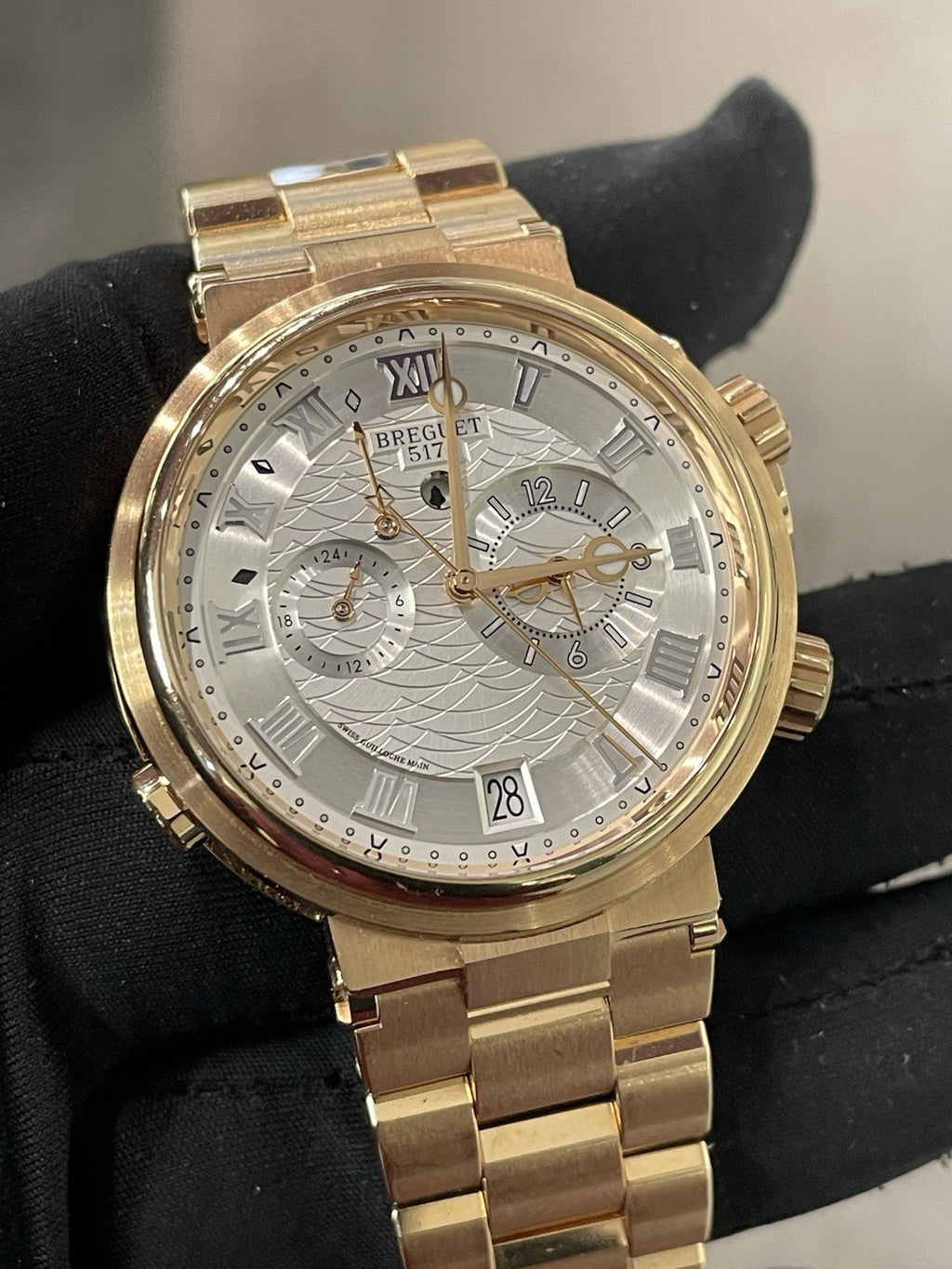 BREGUET MARINE ALARME MUSICALE 40mm ROSE GOLD SILVER DIAL ref: 5547BR/12/RZ0