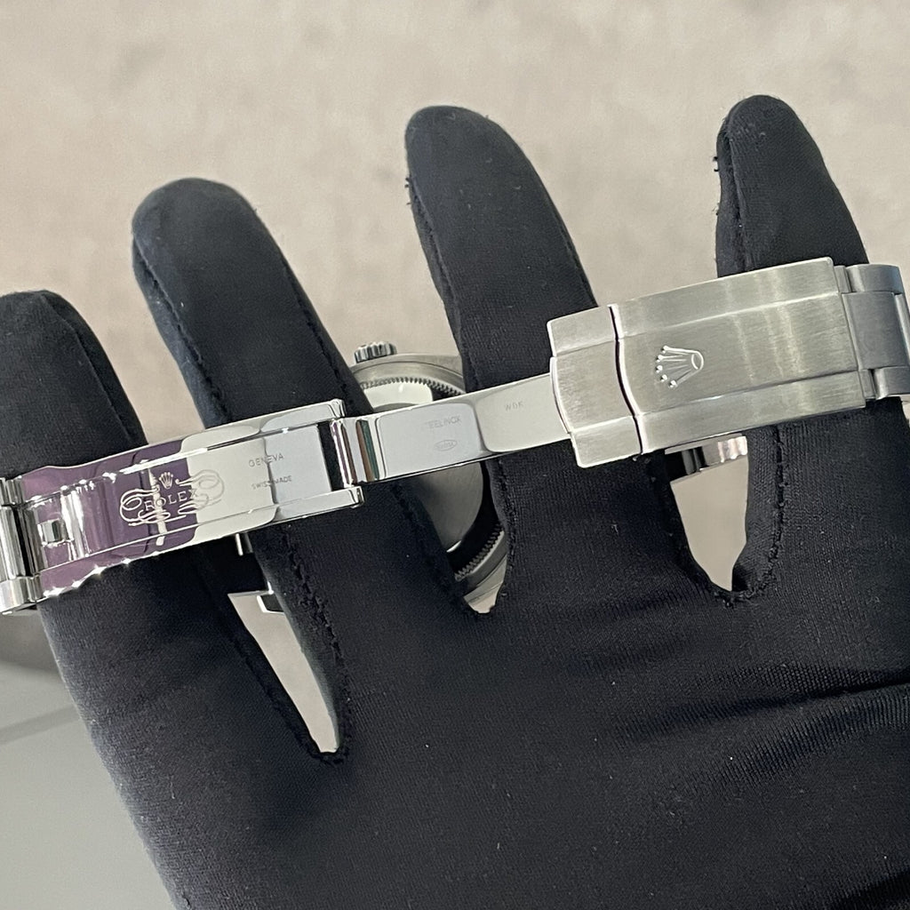 ROLEX OYSTER PERPETUAL 36mm TURQUOISE BLUE CELEBRATION DIAL ref: 116000