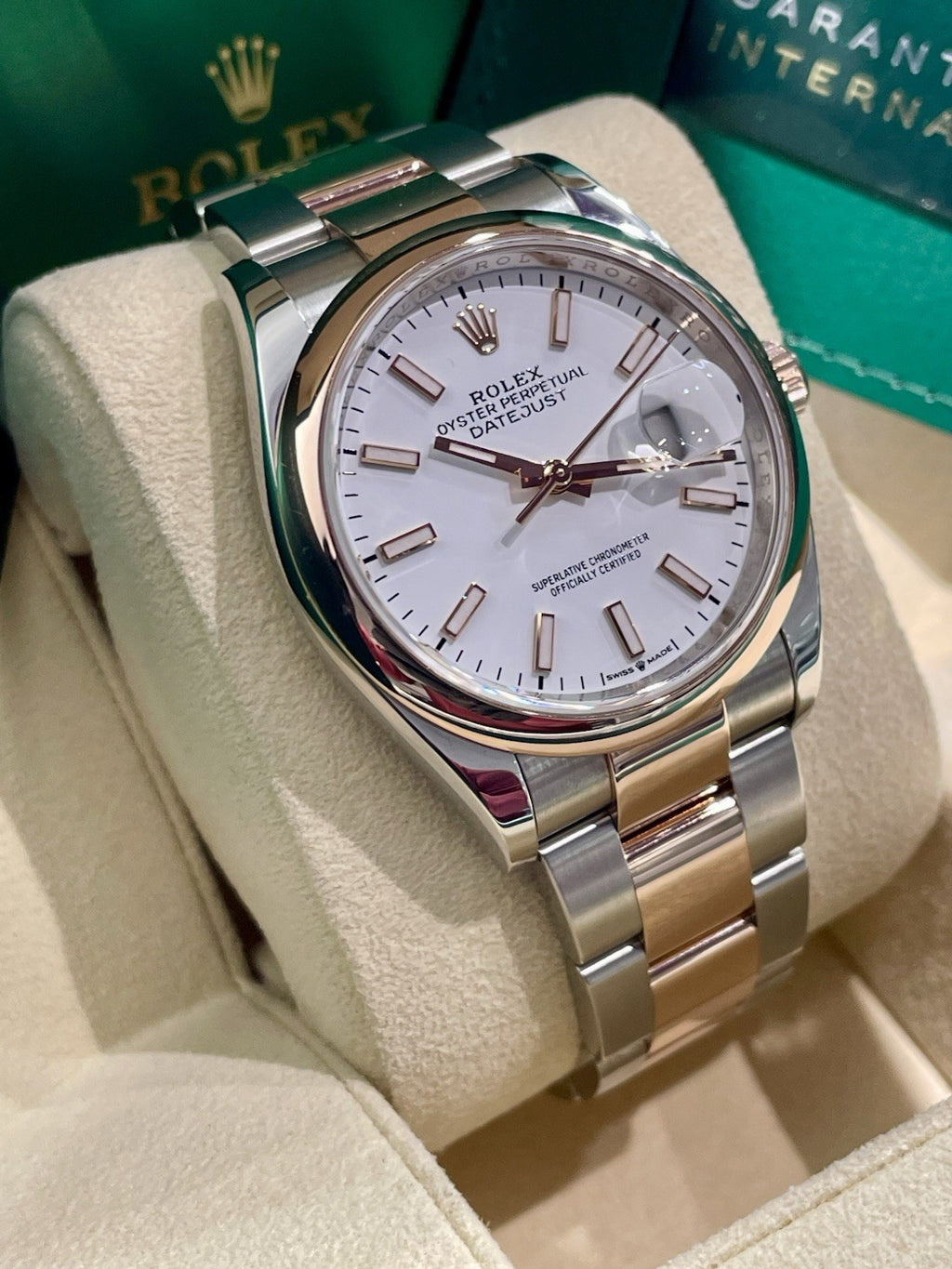 ROLEX DATEJUST 36mm WHITE DIAL ROSE GOLD STAINLESS STEEL ref: 126201