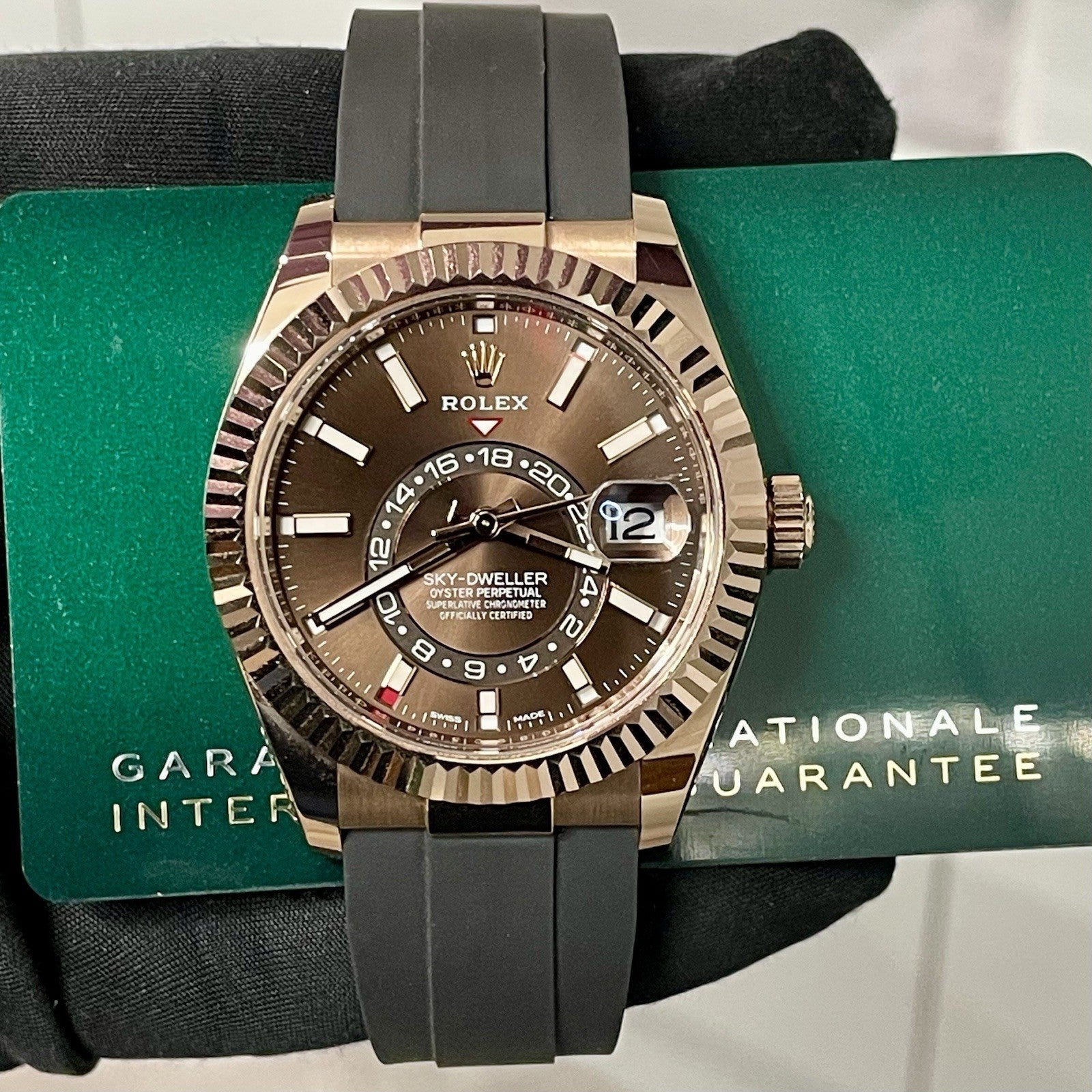 ROLEX SKY-DWELLER 42mm ROSE GOLD CHOCOLATE DIAL OYSTERFLEX ref: 326235