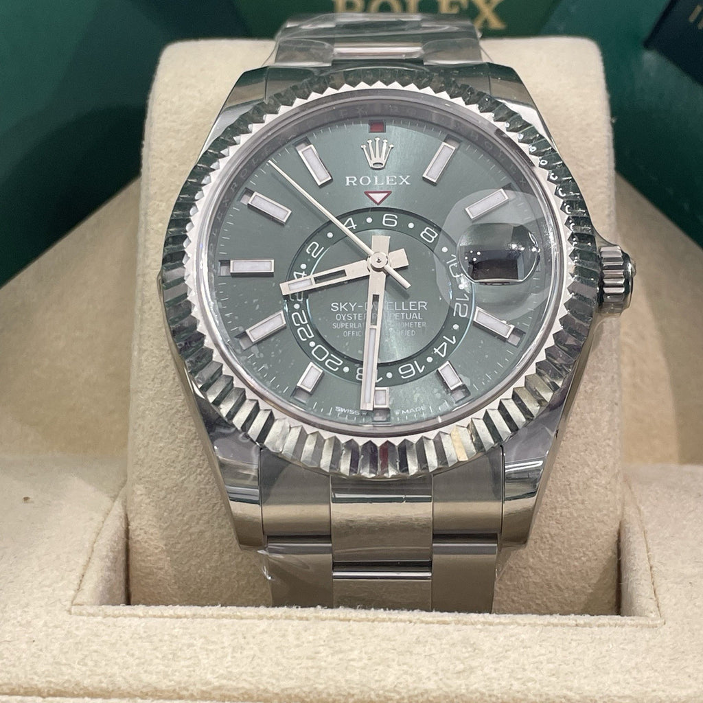 ROLEX SKY-DWELLER 42mm GREEN DIAL OYSTERSTEEL WHITE GOLD FLUTED ref: 336934